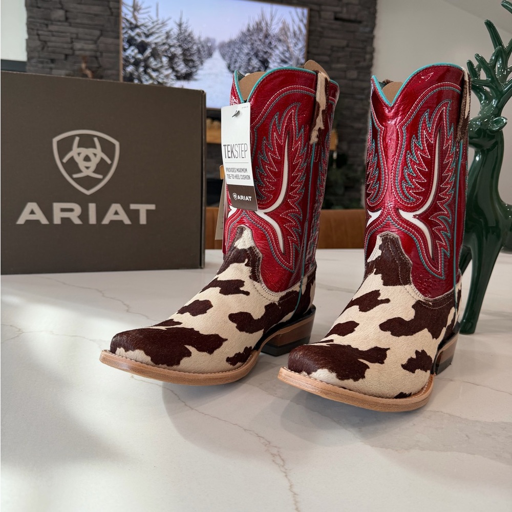 Ariat Brown and White Cowhide Leather Heeled Boots with Turquoise Lining - Picture 8 of 14